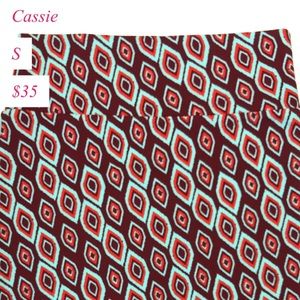 LuLaRoe Cassie skirt
